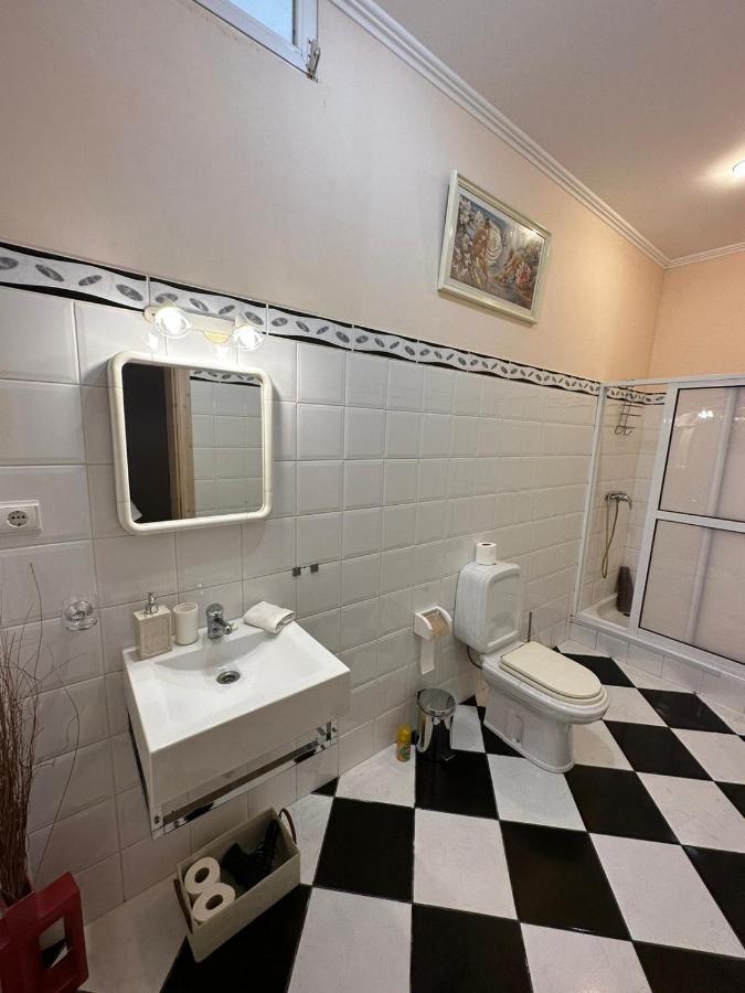 Ferienwohnung Residencia Mendonca São Roque do Faial Exterior foto